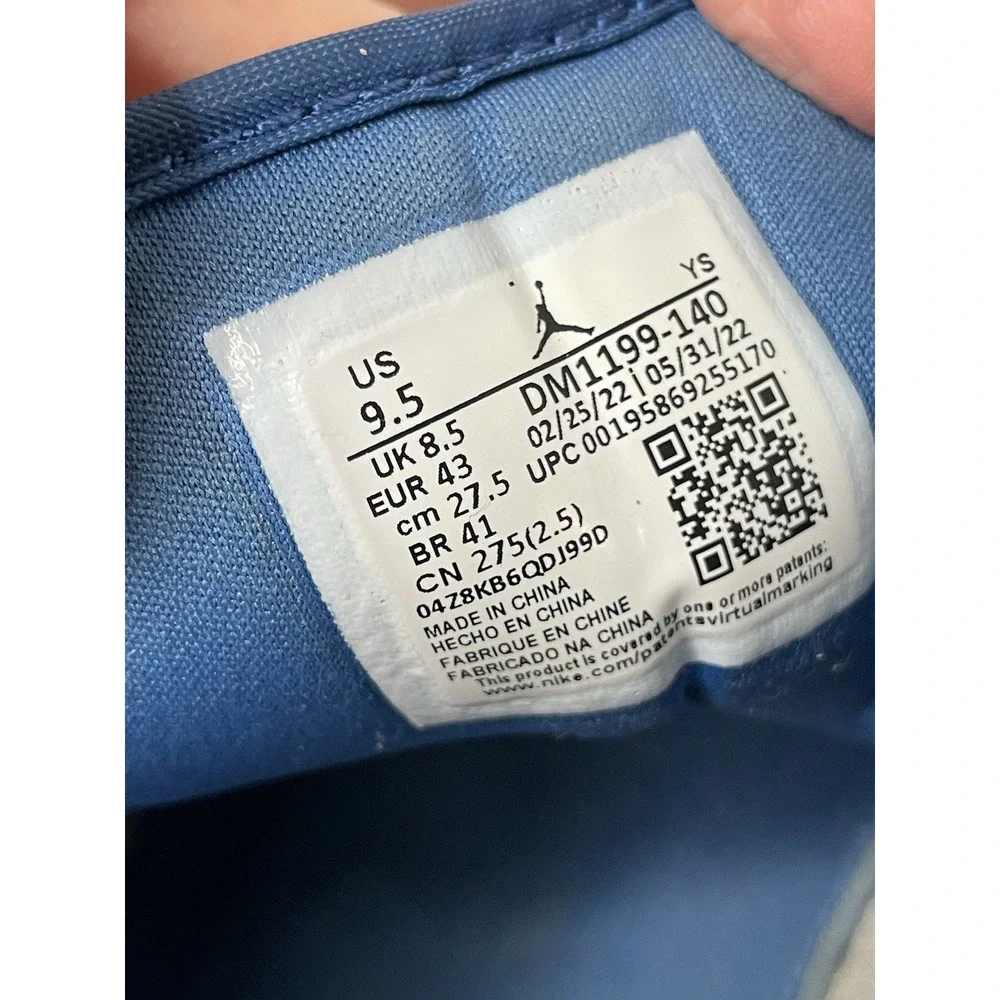 Air Jordan 1 Low SE True Blue Sneakers White Grey Black DM1199-140 Size 9.5 - Picture 6 of 10